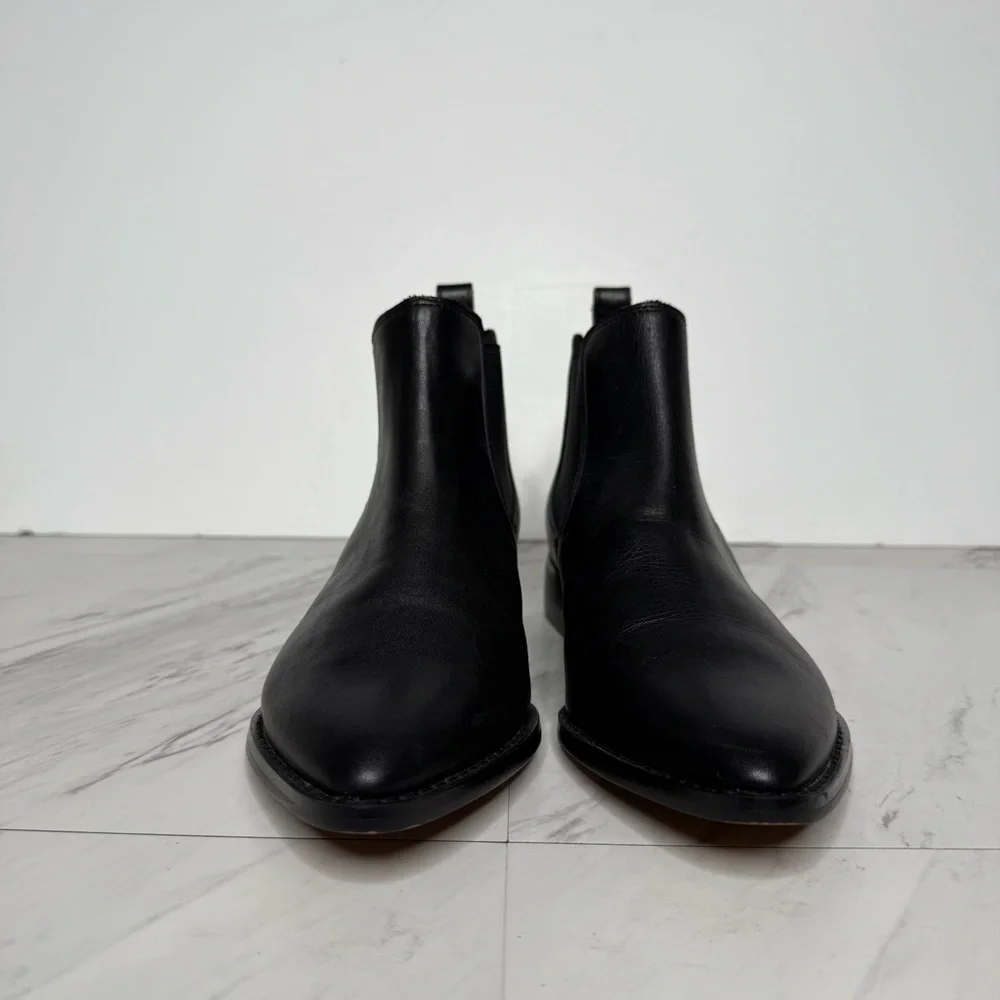 Linea Paolo Black Chelsea Bootie 6M